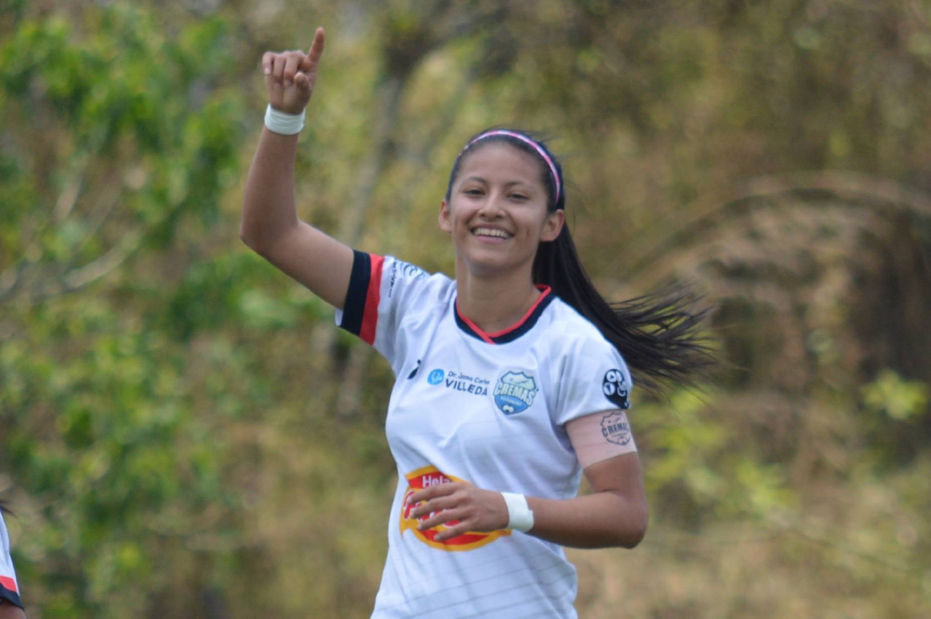 De Mixco a Zaragoza, el reto del fútbol europeo para Andrea Álvarez imagen