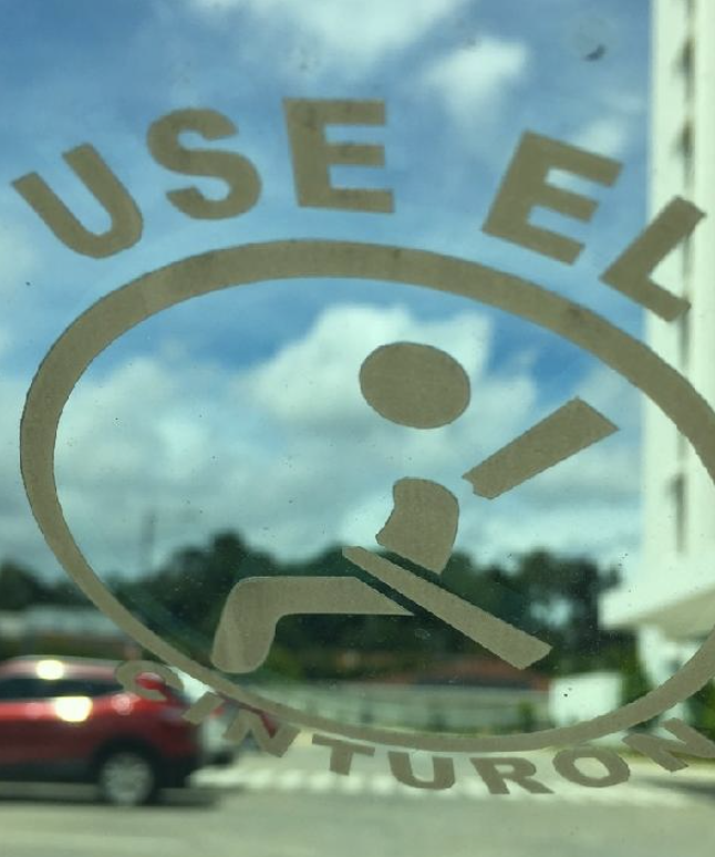 La economía de un taxista, sin dinero para el seguro imagen