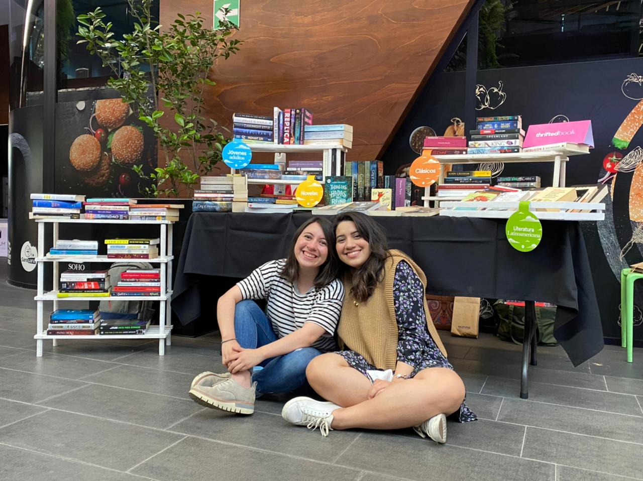 Las hermanas emprendedoras, por el amor  a la lectura imagen