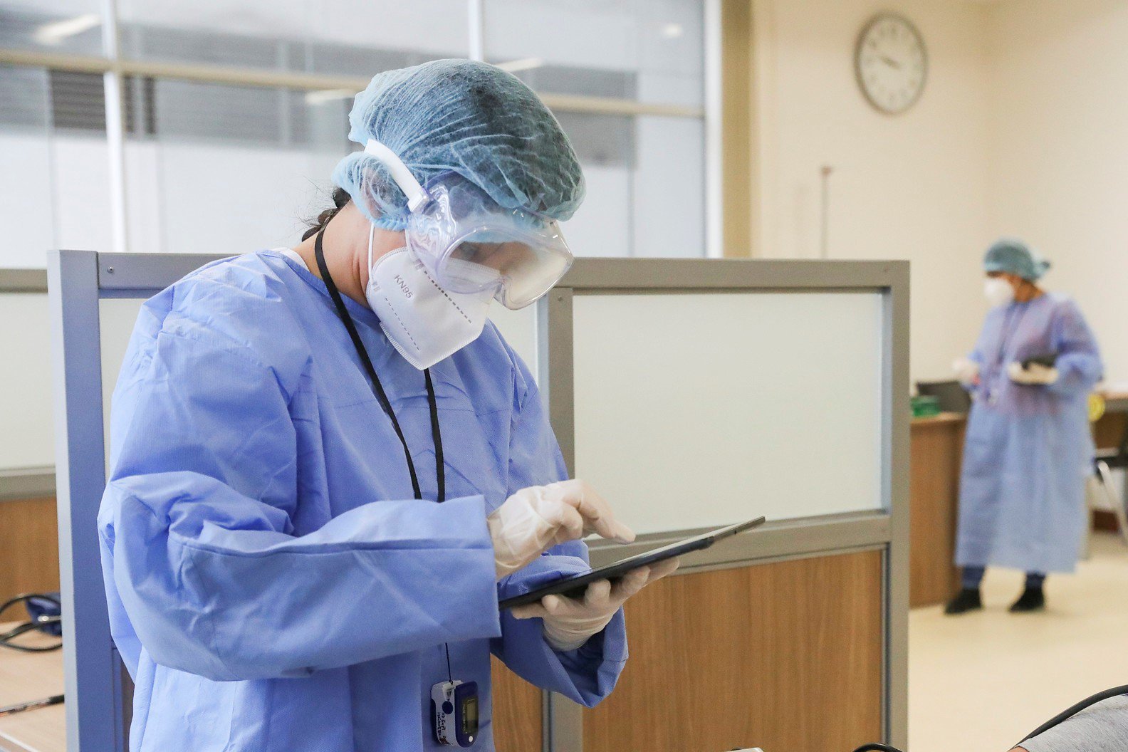 En honor a su familia y a todos los fallecidos, Iván ayuda a los jalapanecos a luchar contra el COVID-19 imagen