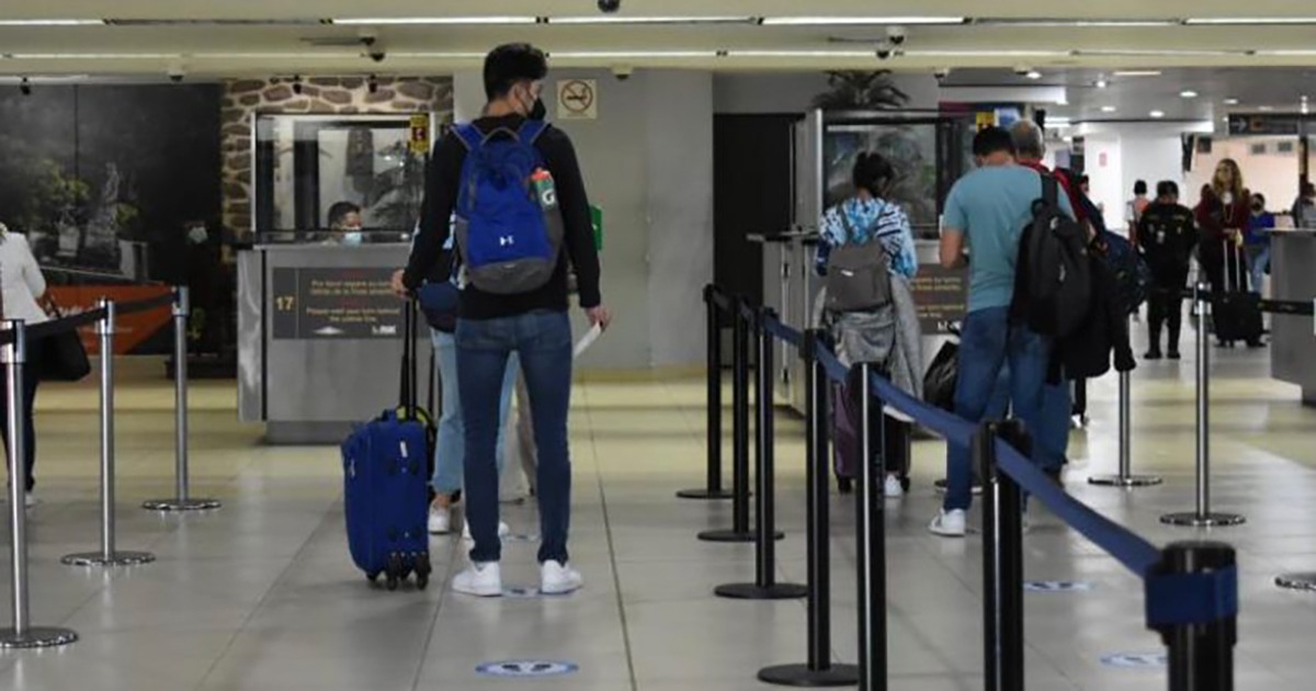 CAMTUR: se deben solucionar deficiencias en aeropuerto La Aurora imagen
