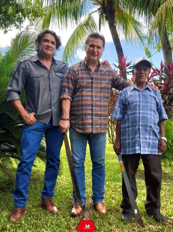 Uso a Mechito tras dejar a Baldizón, este es Efraín Orozco imagen