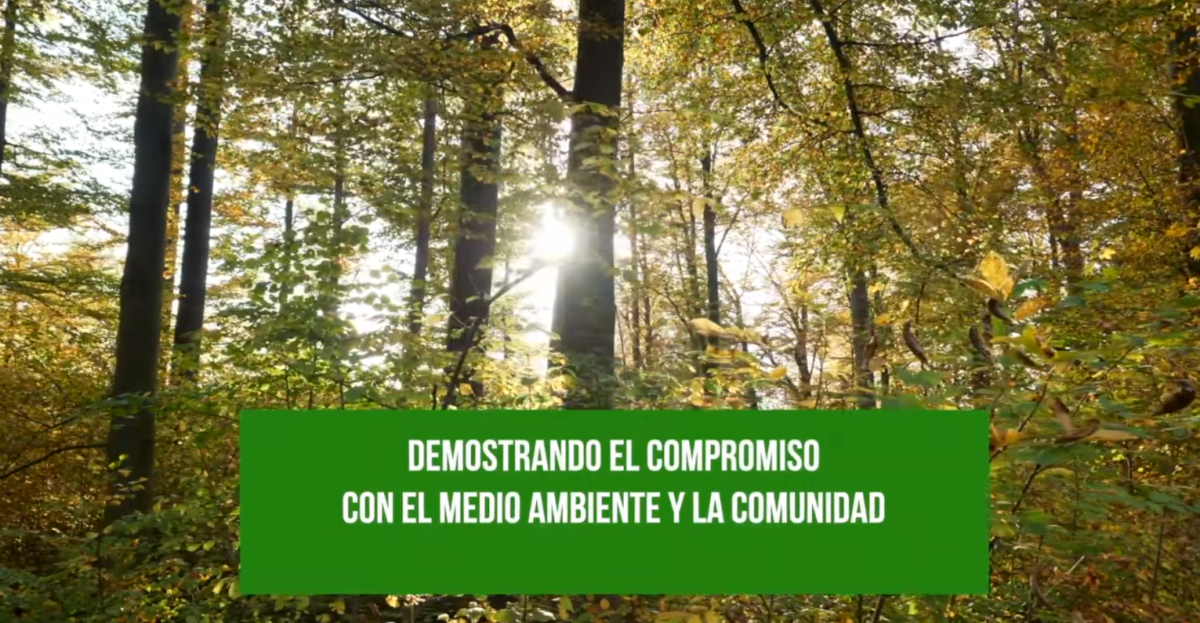 Demostrando el compromiso con el medio ambiente y la comunidad imagen