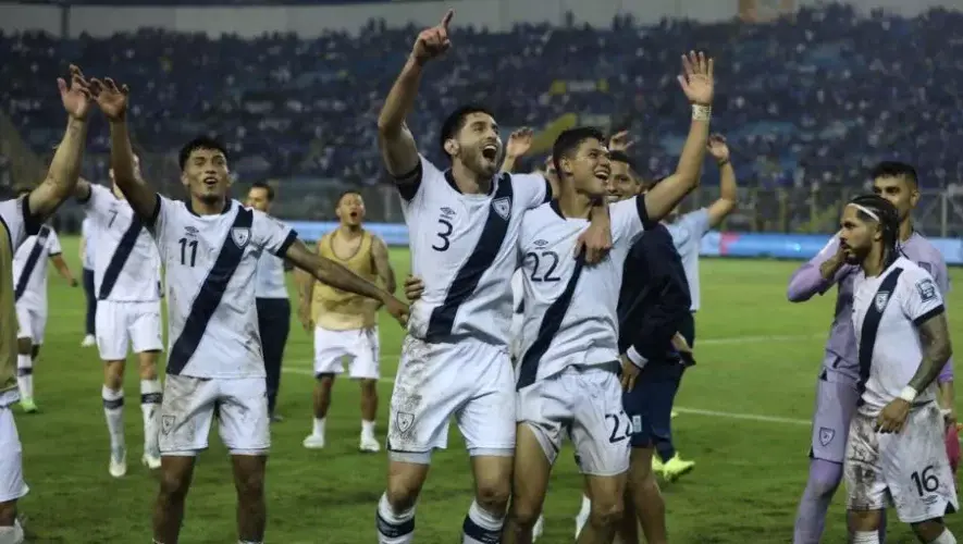 Guatemala gana en El Salvador y reaviva la ilusión mundialista imagen