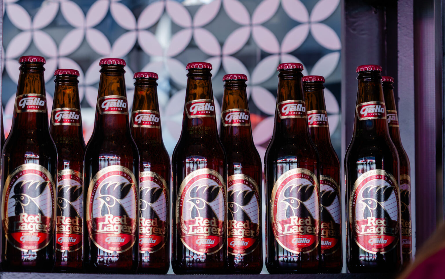 Ruby Lager Gallo Aviva la Emoción con el Relanzamiento de sus Variedades de Culto ...