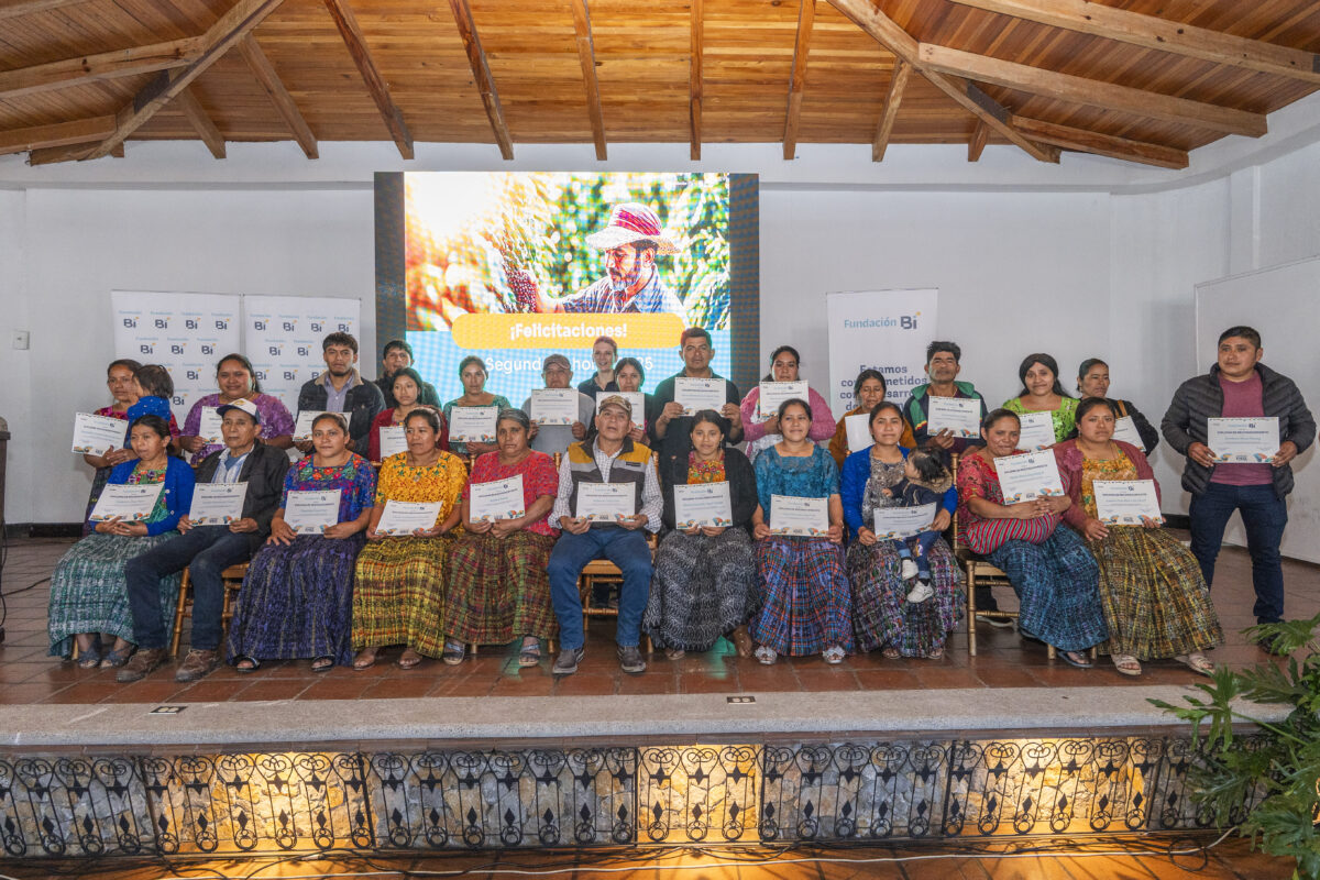 Fundación Bi fortalece el agro en Alta Verapaz con la segunda cohorte de Conexión Raíz imagen