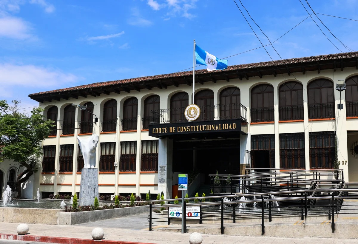 Guatemala refuerza el análisis institucional y el rol del periodismo en la justicia electoral imagen