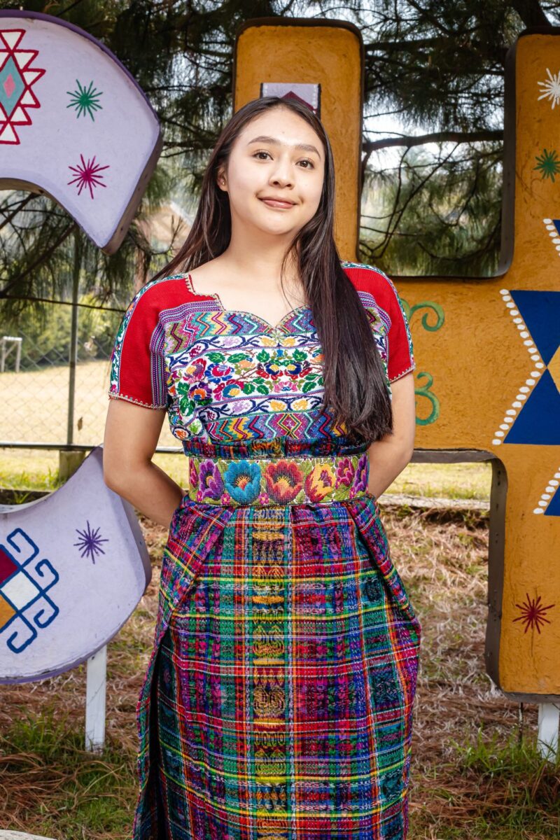 Sociedad femenina 21 de junio: mujeres de 5 generaciones suman a la historia artística y cultural de San Juan Comalapa imagen