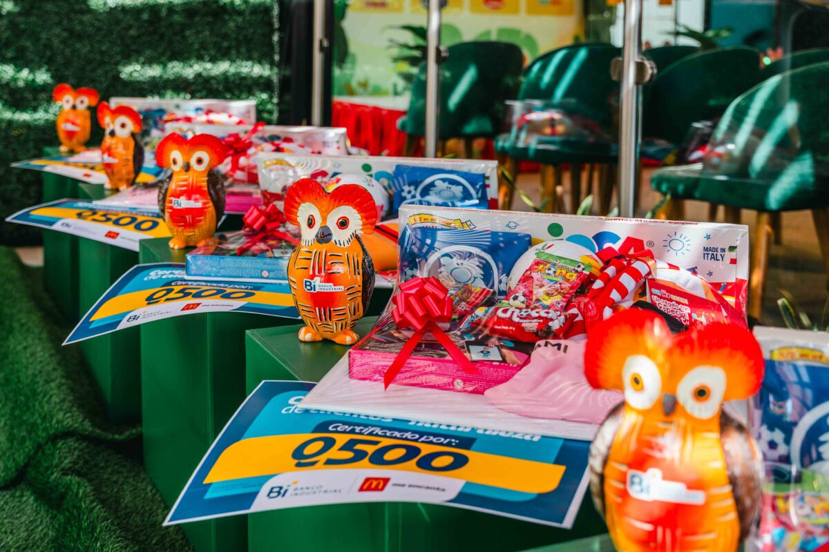 McDonald’s premia a los ganadores del Certamen de Cuentos 2026 “Yo amo la naturaleza” imagen