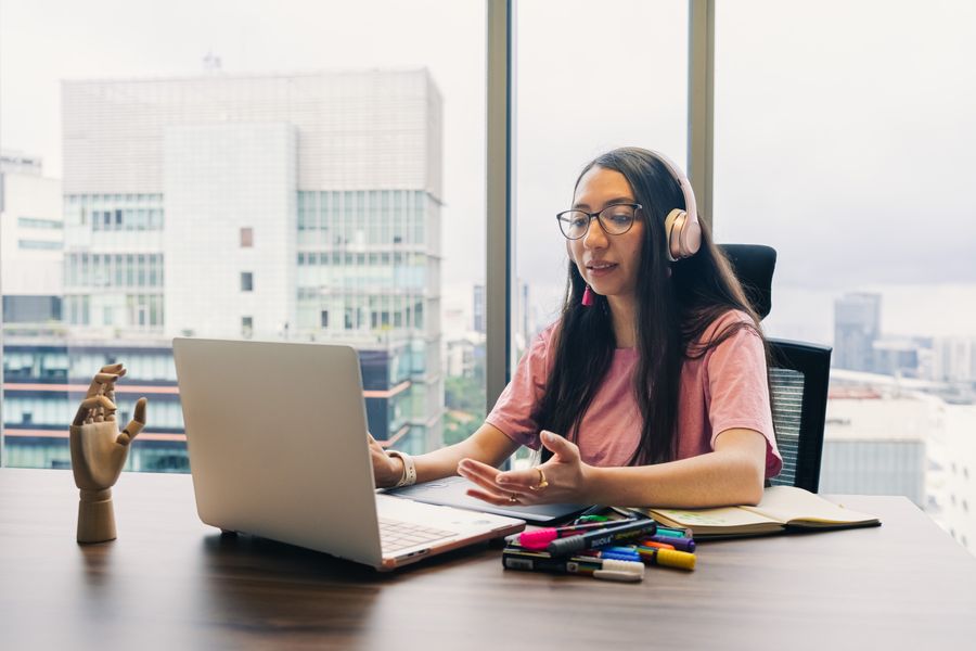 Webinars gratuitos para impulsar la competitividad empresarial imagen
